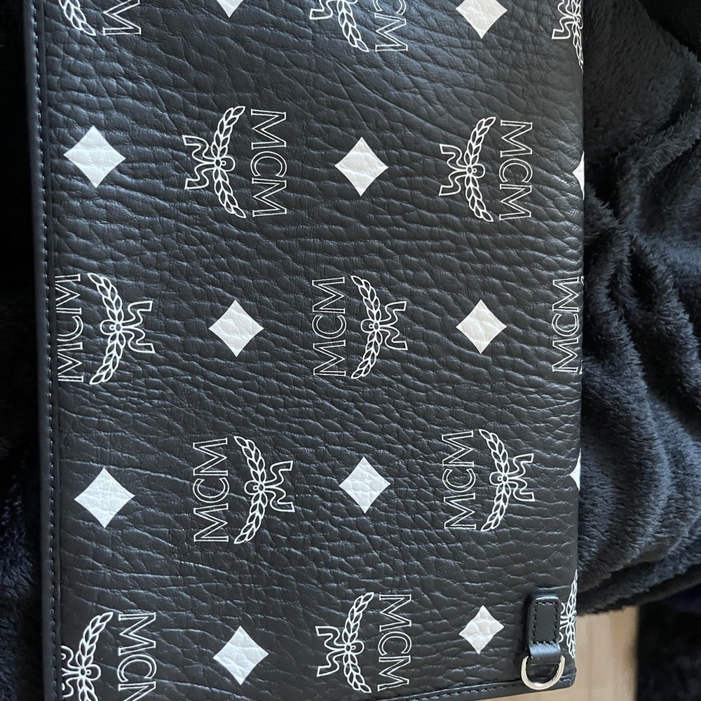 MCM Black and White Patterned Wallet - Picture 2 of 2